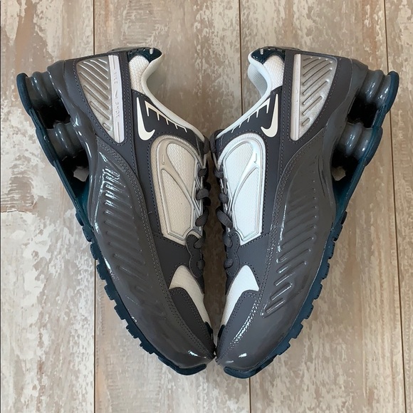 NEW Nike Shox enigma Grey sneakers shoes - Picture 7 of 9